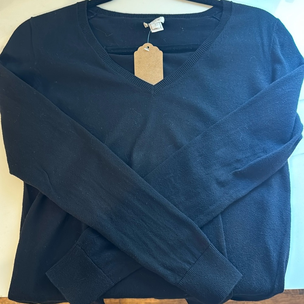 J.crew v neck sweater size small